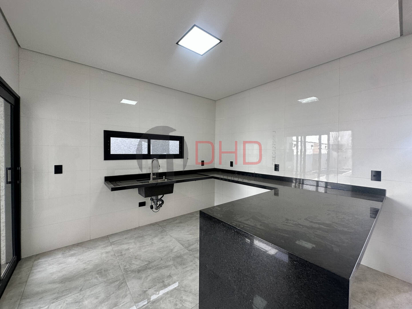 Casa de Condomínio à venda com 3 quartos, 148m² - Foto 5