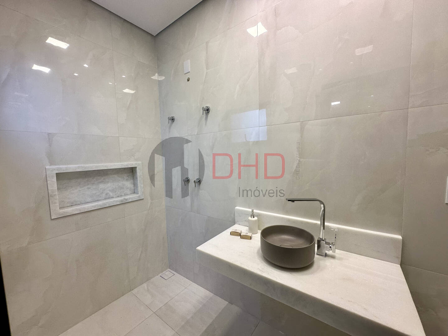 Casa de Condomínio à venda com 3 quartos, 144m² - Foto 11