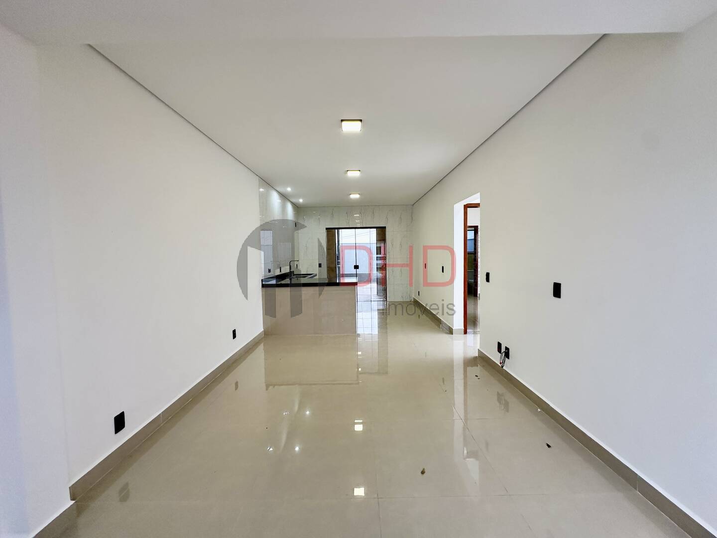 Casa de Condomínio à venda com 2 quartos, 88m² - Foto 2