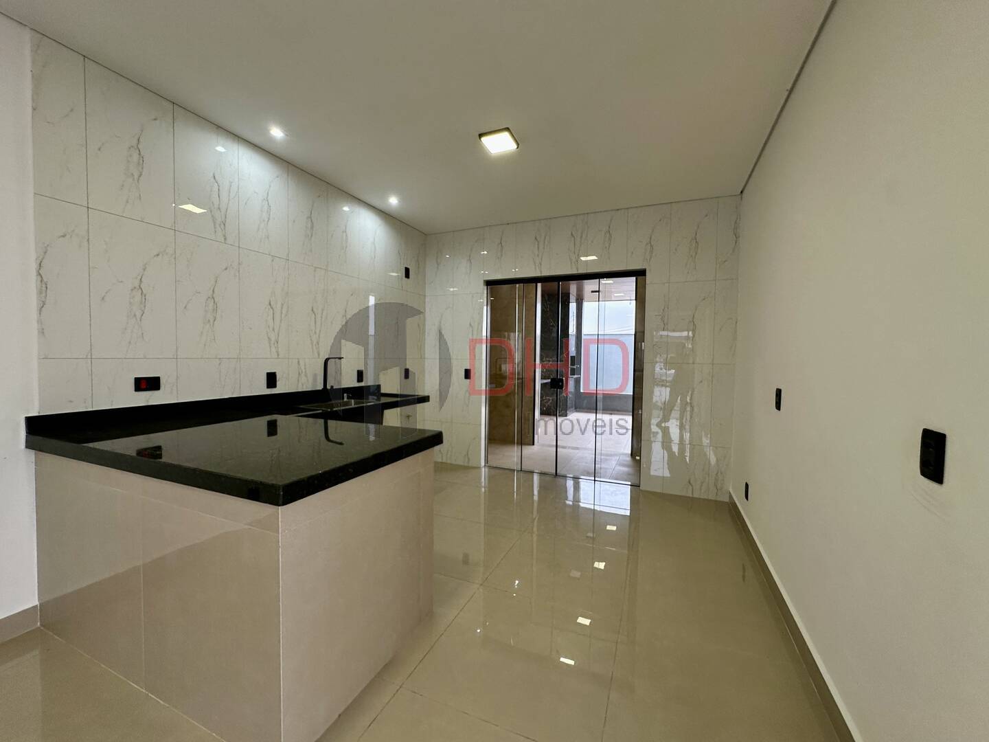 Casa de Condomínio à venda com 2 quartos, 88m² - Foto 5